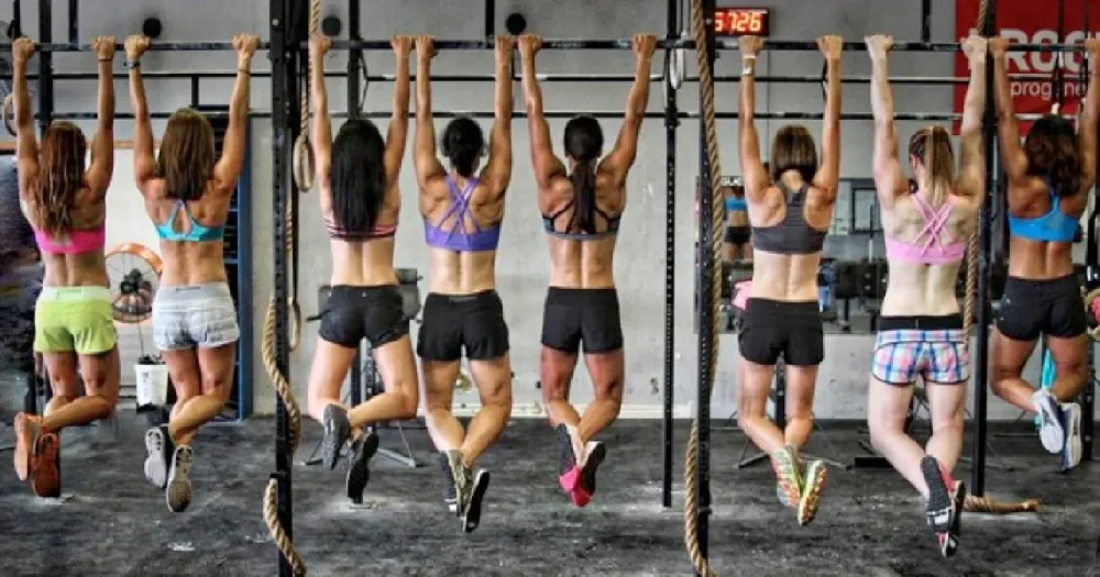 collage of U.S. CrossFitters doing Cindy